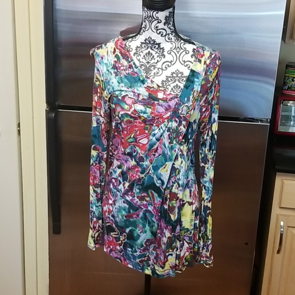 Simply Vera Vera Wang Tops - NWOT Vera Wang Top